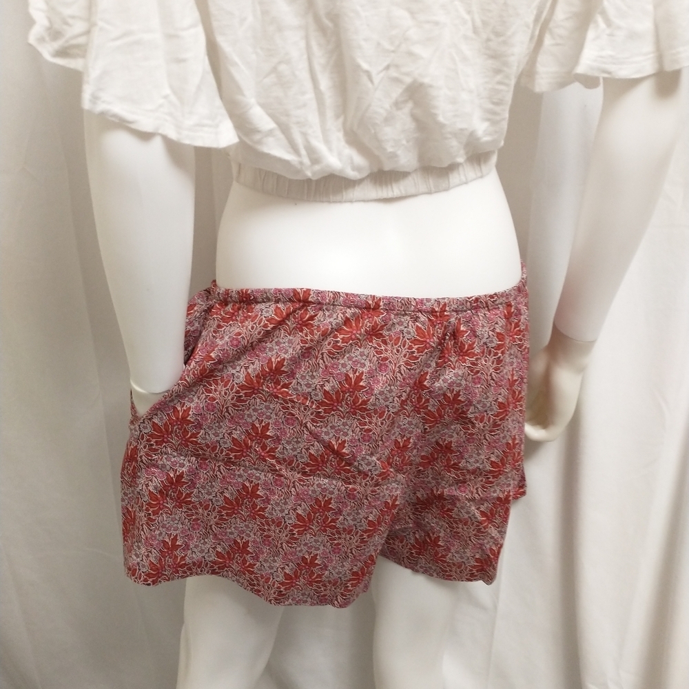 J. Crew Floral Shorts - Picture 10 of 10